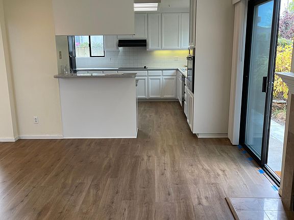 5th image of 800 Lurline Dr