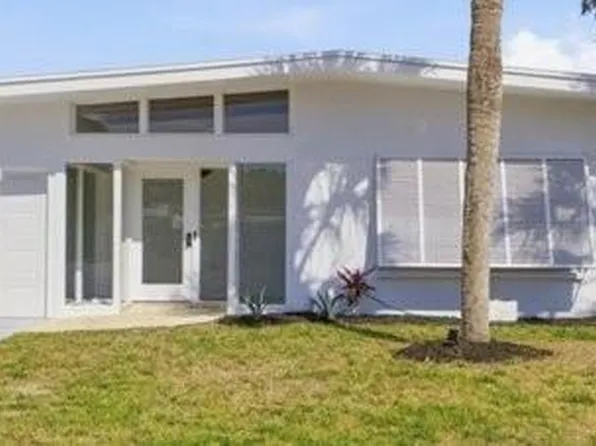 2612 Botany Ave, Sarasota, FL 34239