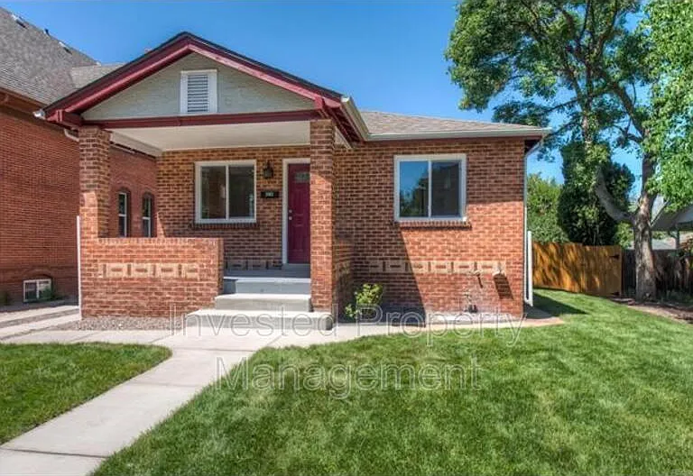 2063 S Pearl St — Photo 2