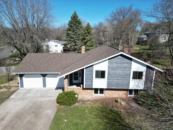 10540 Briar Rd, Bloomington, MN 55437
