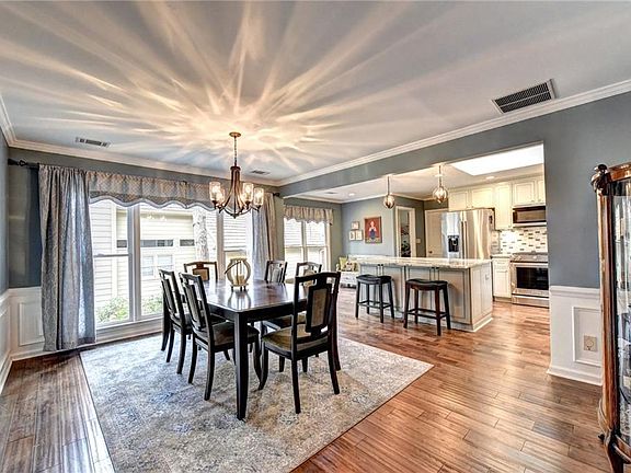 4th image of 2480 Camden Glen Ct