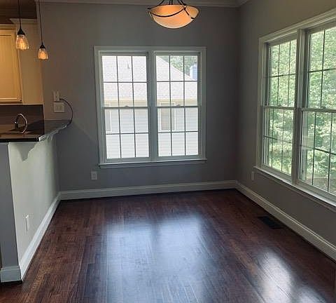 3rd image of 1444 Oak Bend Way