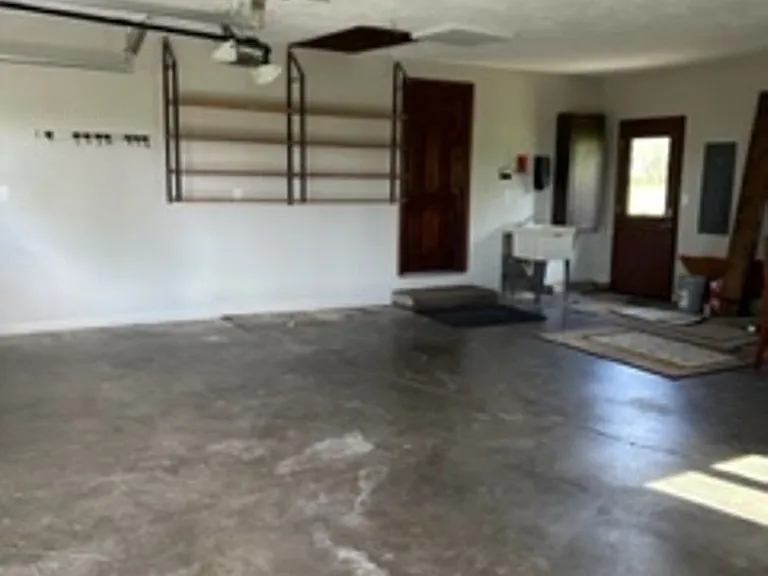 7085 W 700 N — Photo 3