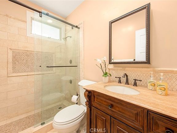 4th image of 3546 Dixie Canyon Pl