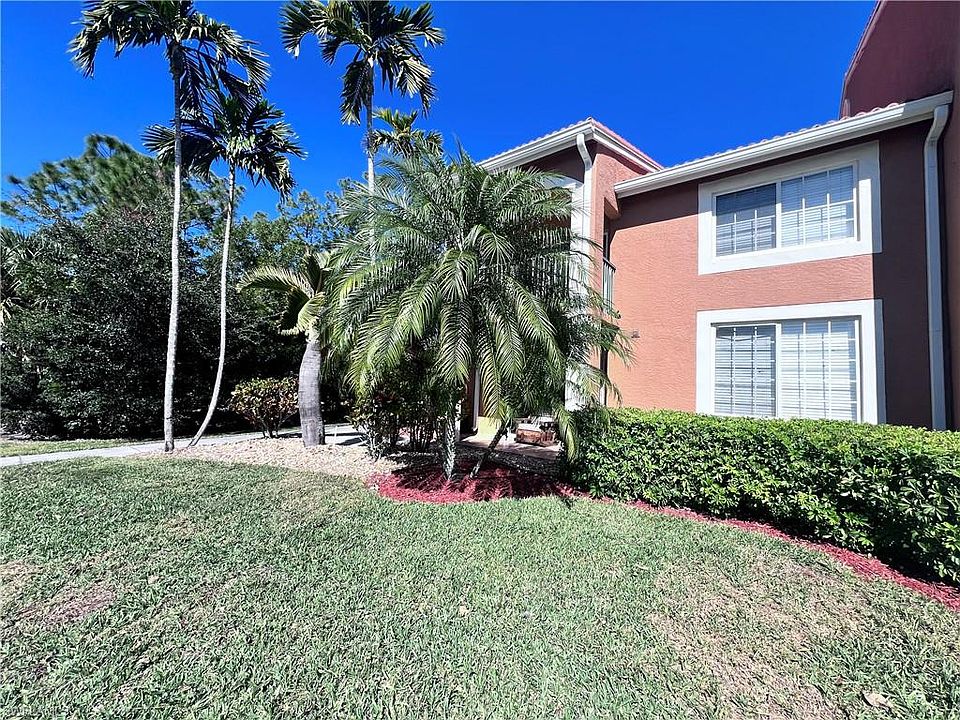 1st image of 1240 Wildwood Lakes BLVD N #101