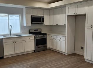 44916 12th St E, Lancaster, CA 93535