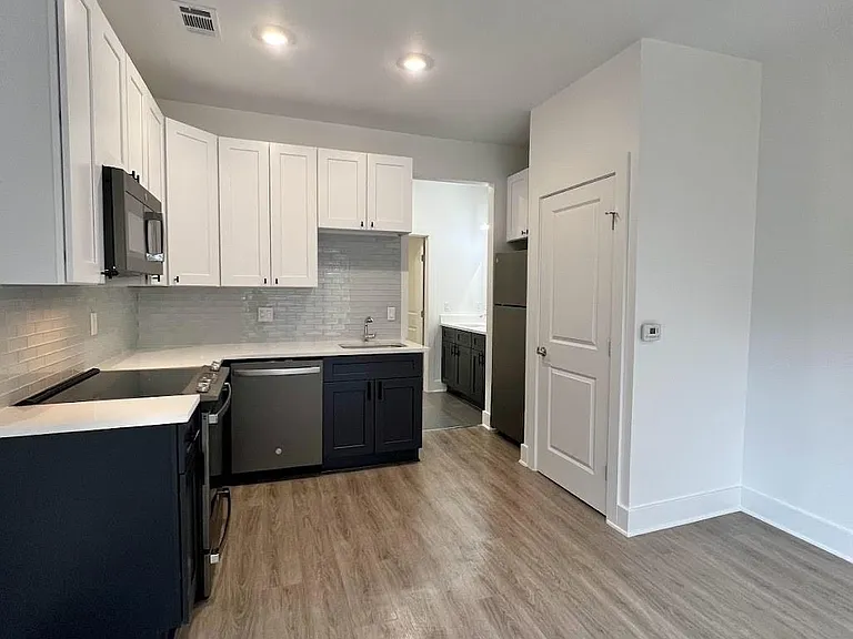 2210 Pearl St #202 — Photo 6