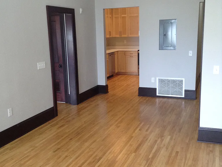 1202 Tower Ave — Photo 25