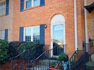 376 Northdale Ct, Lawrenceville, GA 30046