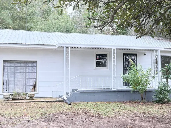 101 Beck Springs Rd, Hickory Flat, MS 38633