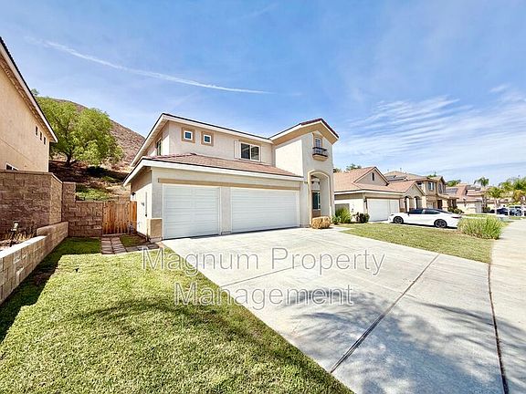 2nd image of 24850 Sunset Vista Ave