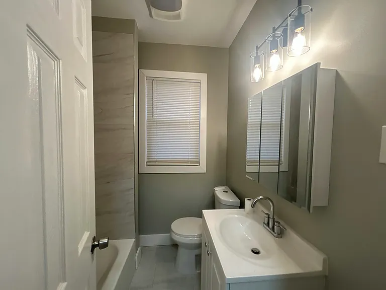 1933 Taylor St #2 — Photo 21