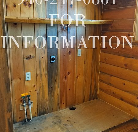 5th image of 209 N Avenue F