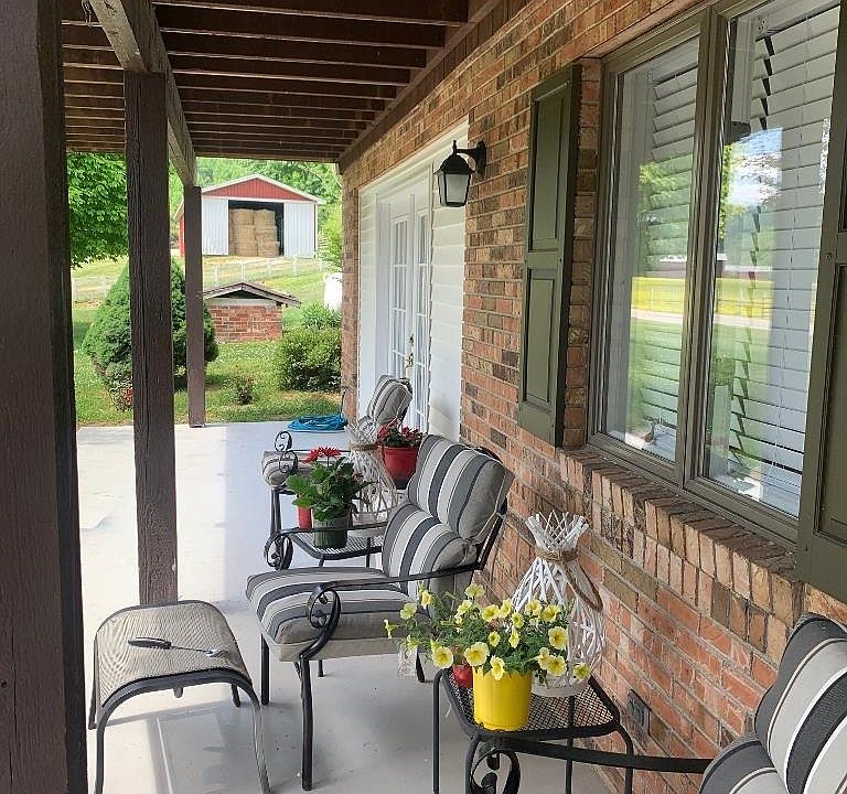 1429 High Way 650, Sandy Hook, KY 41171 Zillow