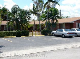 2220 Hayes St #6, Hollywood, FL 33020