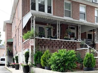 12-34 116th St, College Pt, NY 11356