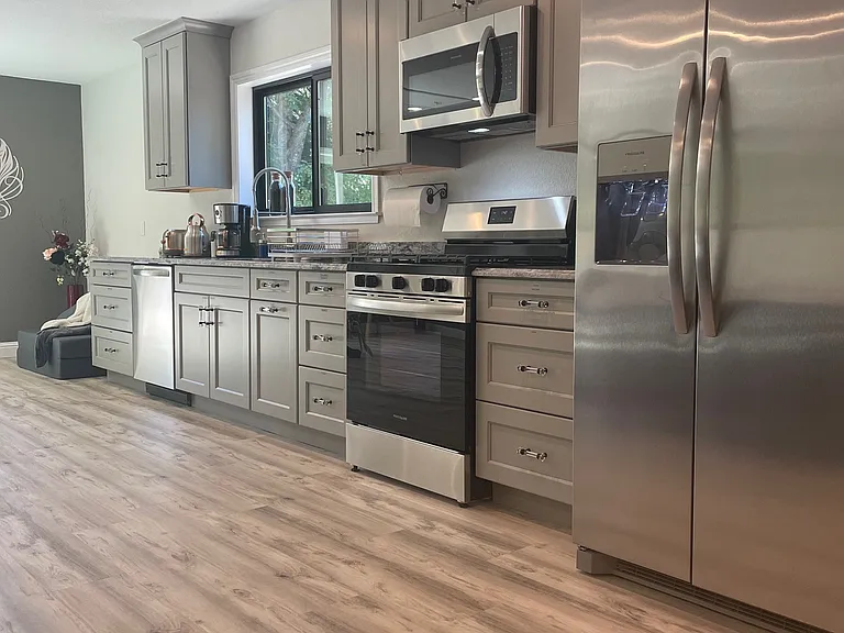 18301 Norlene Way — Photo 4