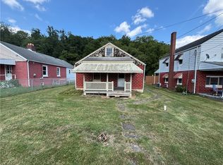 16 Penn Ave, Clarksville, PA 15322
