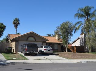 4406 Royal Pine Cir, Riverside, CA 92509