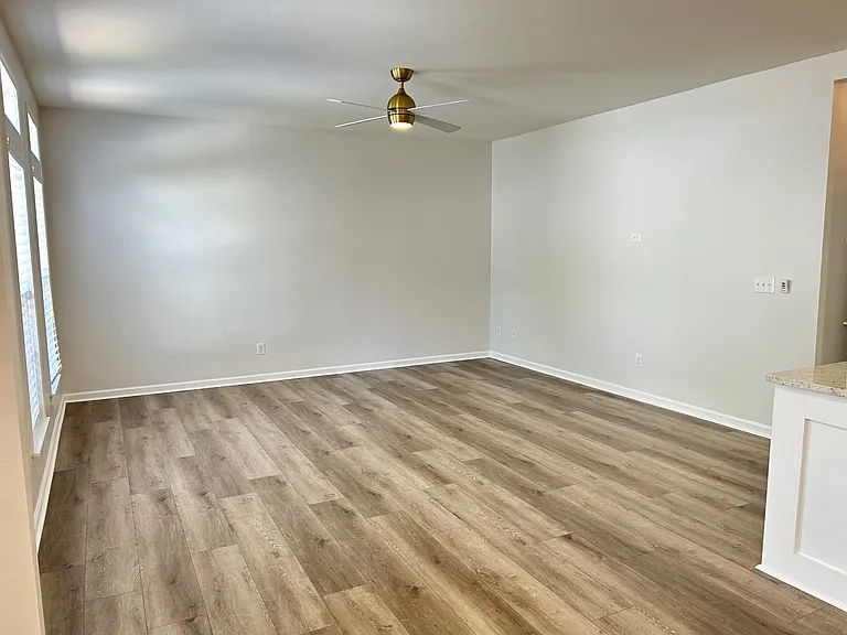 263 Hadley Commons Dr #1 — Photo 18