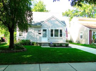 12031 Cardwell St, Livonia, MI 48150