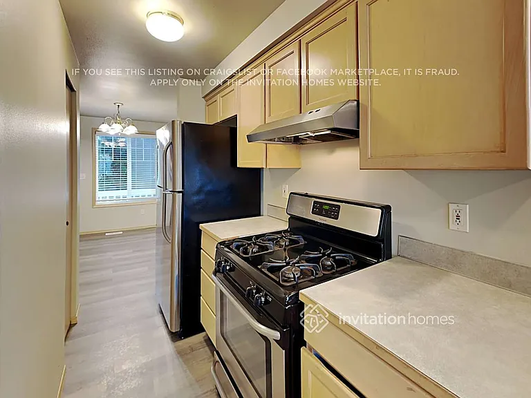10504 56th Dr NE — Photo 7