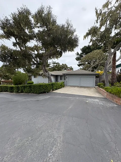 3 bed, 2050 sqft, $5,900 — Photo 2