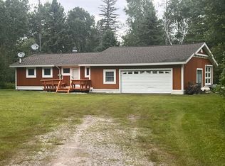 7055 Costello Dr, Grayling, MI 49738