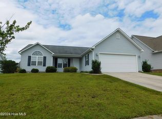 224 Sellhorn Blvd, New Bern, NC 28562