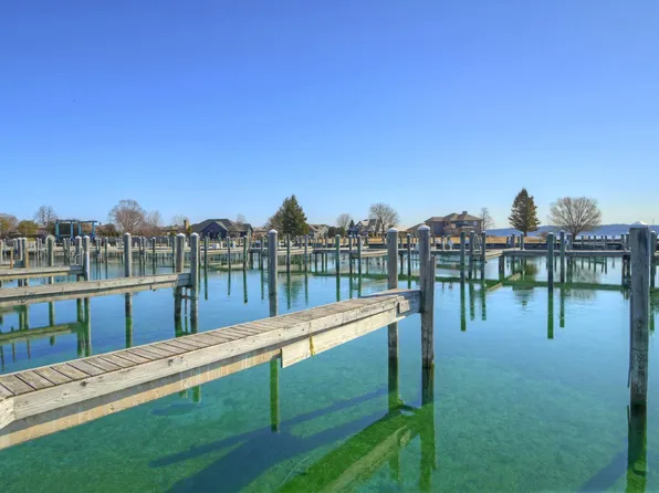 12755 S Marina Village Dr #75, Traverse City, MI 49684