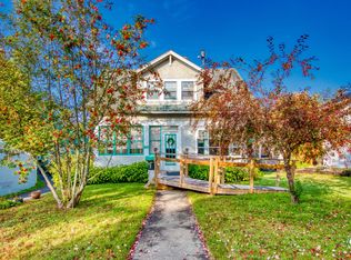 73 Colden Ave, Lake Placid, NY 12946