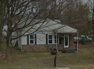 1017 W Dorothy Ln, Dayton, OH 45409