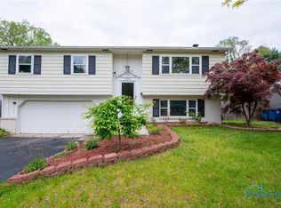 6552 Coppersmith Rd, Sylvania, OH 43560