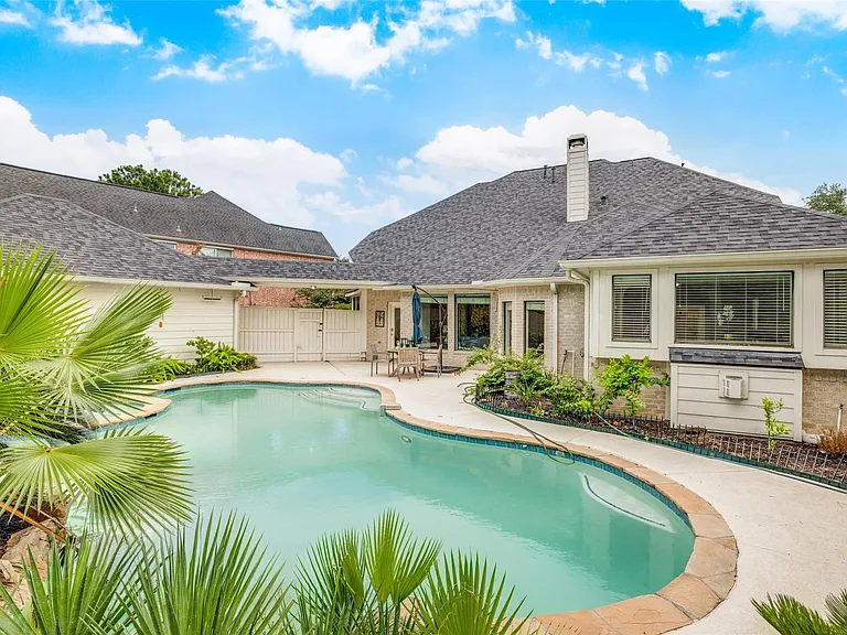 5706 Cielio Bay Ct — Photo 44