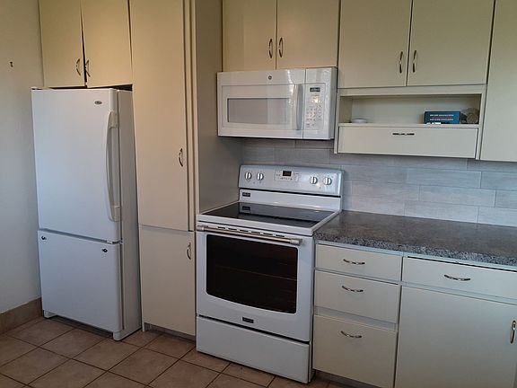 4th image of 510 Bechler St