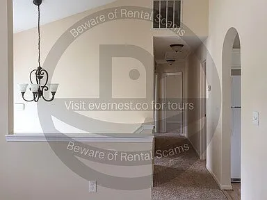 10718 Barberry Dr — Photo 8
