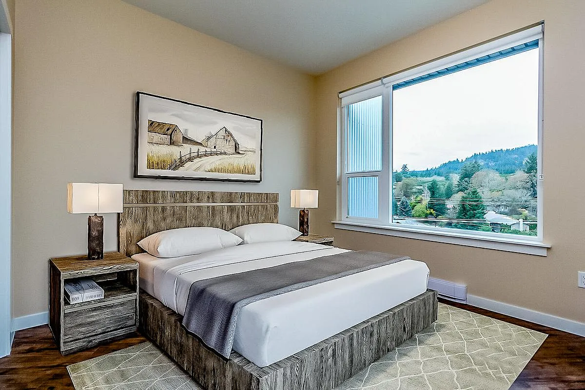 1085 Goldstream Ave #306 photo 1