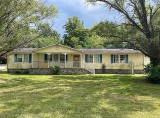 2139 Bolt Rd, Fairdale, WV 25839