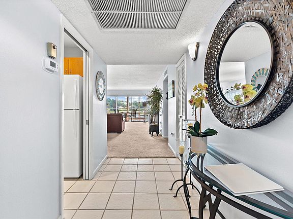 4th image of 7251 W Country Club Dr N APT 227