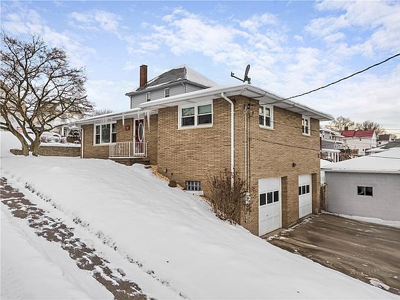 3rd image of 737 Mace St