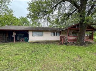 108 S Oak St, Mulberry, KS 66756