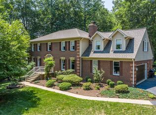 10362 Bear Creek Dr, Manassas, VA 20111