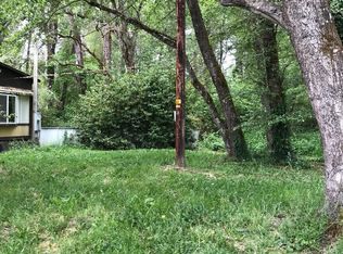 3001 Redwood Ave, Grants Pass, OR 97527