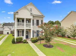 102 Crosby Ct, Goose Creek, SC 29445