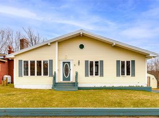 9 Thomas St, St. John's, NL A1E2J9