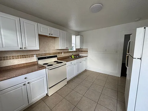 434 E Tillman Ave #3 Photo 1