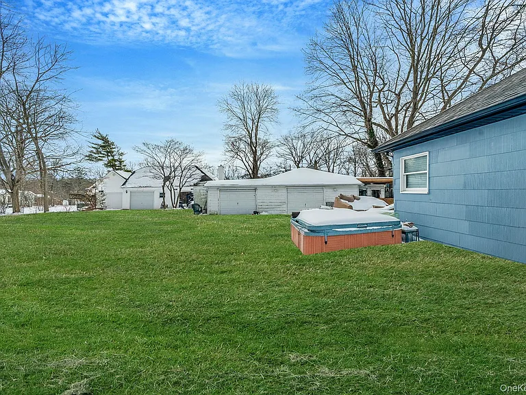 158 Mohawk St — Photo 14