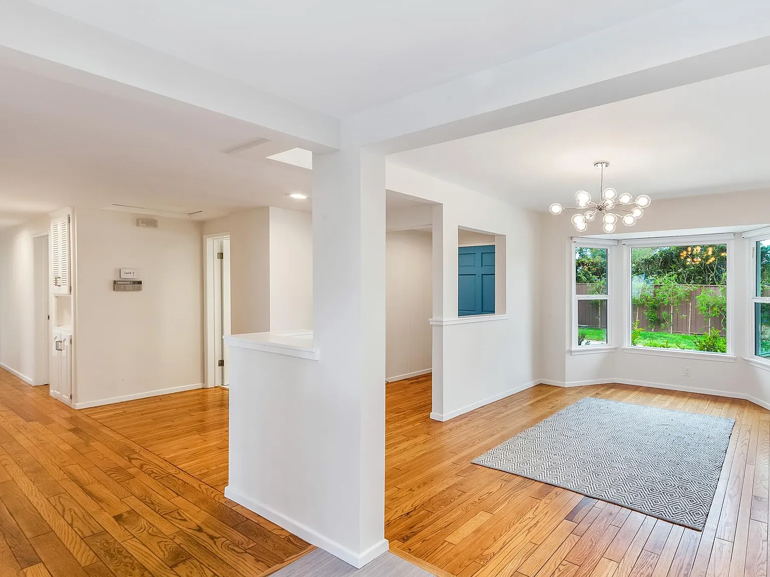 4 bed, 2.5 bath, 1995 sqft, $15,500 — Photo 4