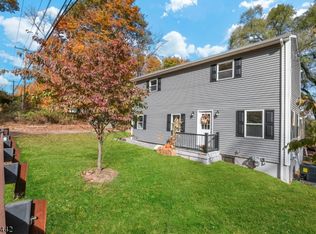 29 Pulaski Rd, Whitehouse Station, NJ 08889