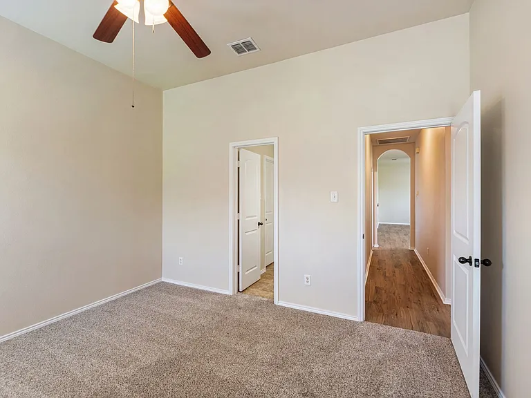 332 Schirra Ct — Photo 10